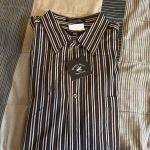 Beverly Hills Polo Club Dress Shirt Men's Striped Long Sleeve Button up